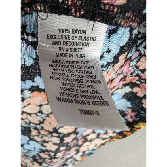 A.N.A Dress Women's Sz XS Floral Cottagecore Puff Sleeves Prairie Smocked Boho‎ - Picture 9 of 12